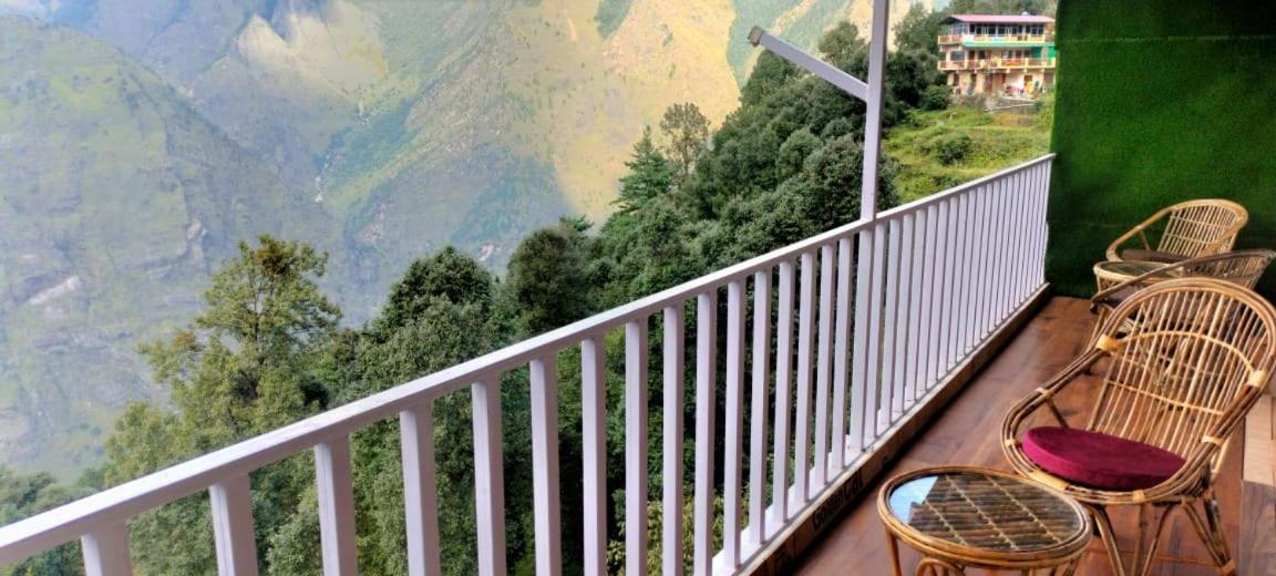 Starry Sky Hotel Joshimath Exterior photo