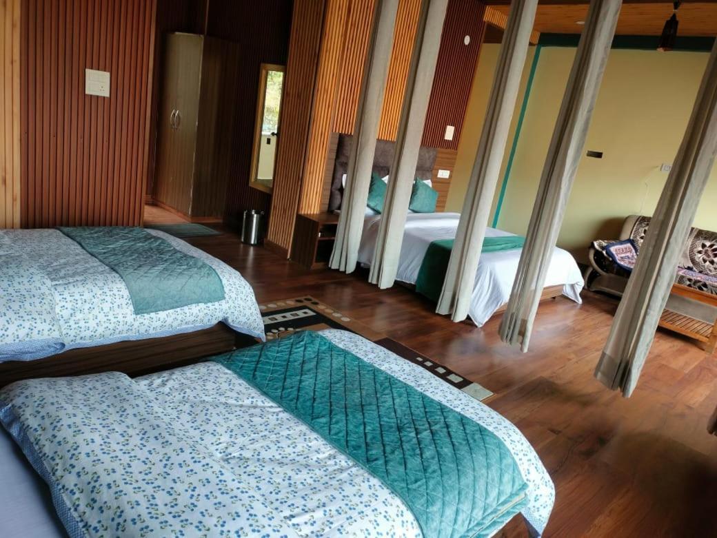 Starry Sky Hotel Joshimath Exterior photo